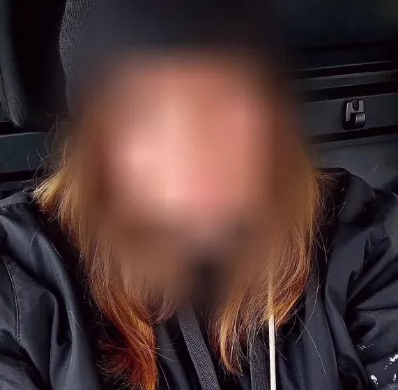 Annika, 28