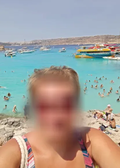 Helena, 40
