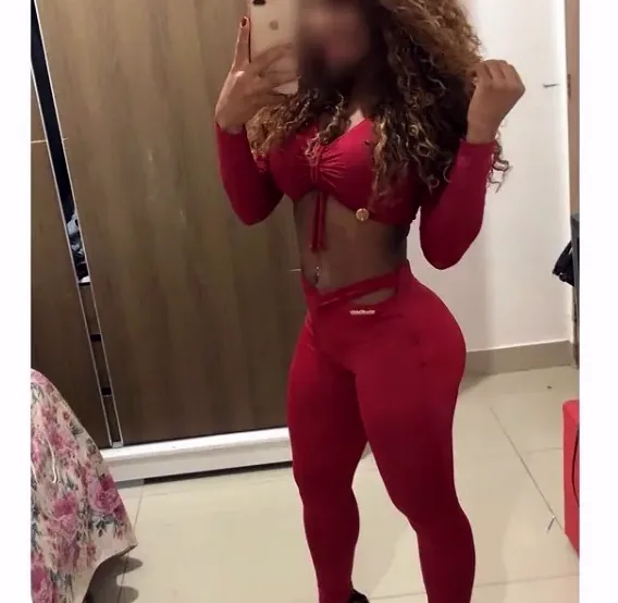 Helena, 31