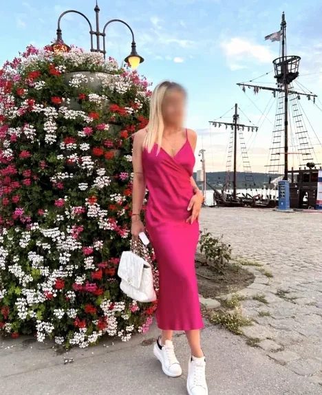 Jette, 29