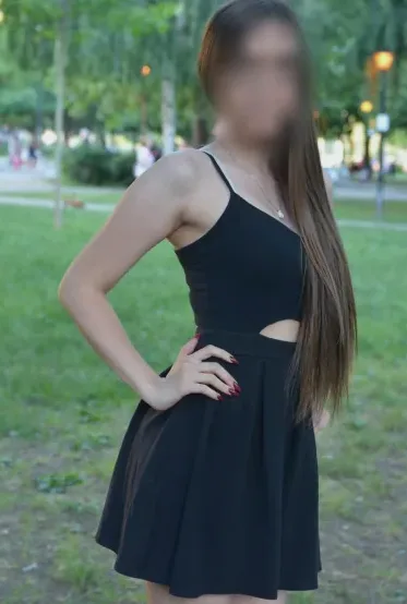 Leyla, 27
