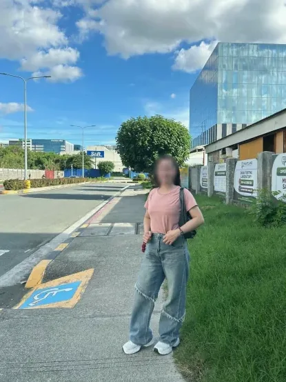 Linda, 30