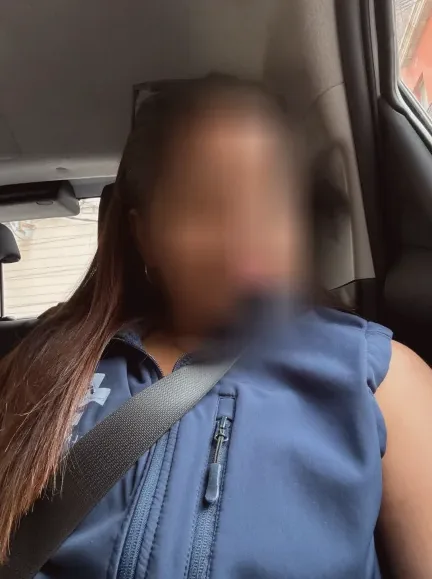 Nina, 35