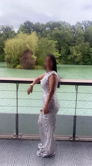Sophia, 40