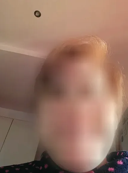 Stefanie, 38
